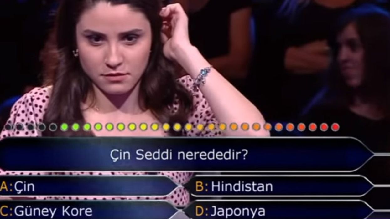 Who Wants to be a Millionaire contestant struggles to answer 'Where is The Great Wall of China?'
