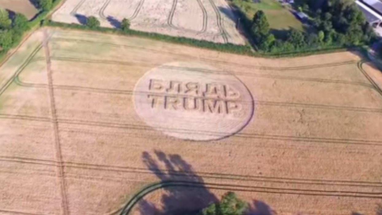 Trump gets rude welcome to the UK thanks to giant crop circle