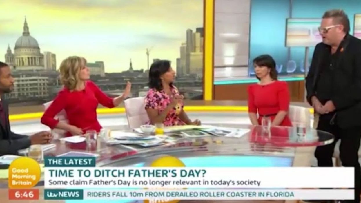 Fathers4Justice leader threatens to expose himself on live television