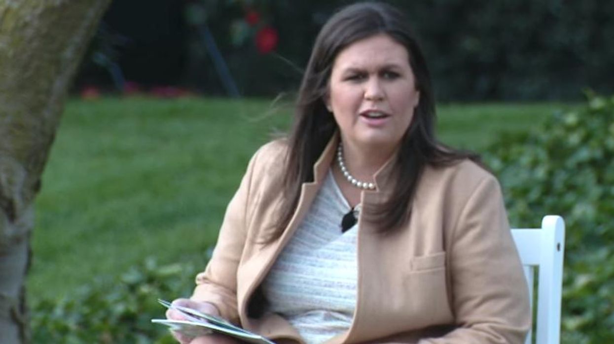 Sarah Sanders read an Easter story to kids and it was painful to watch