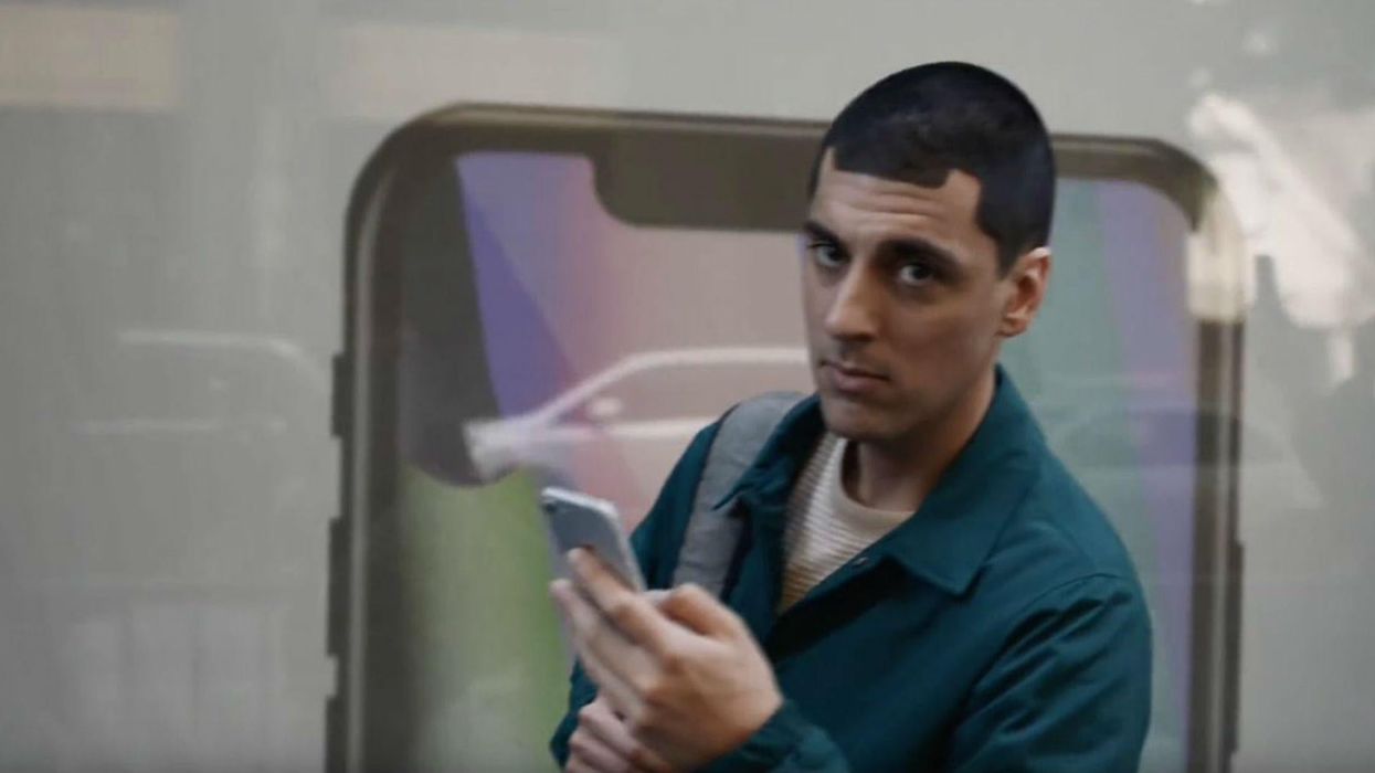 Samsung's new advert ripped Apple perfectly, and people are loving it