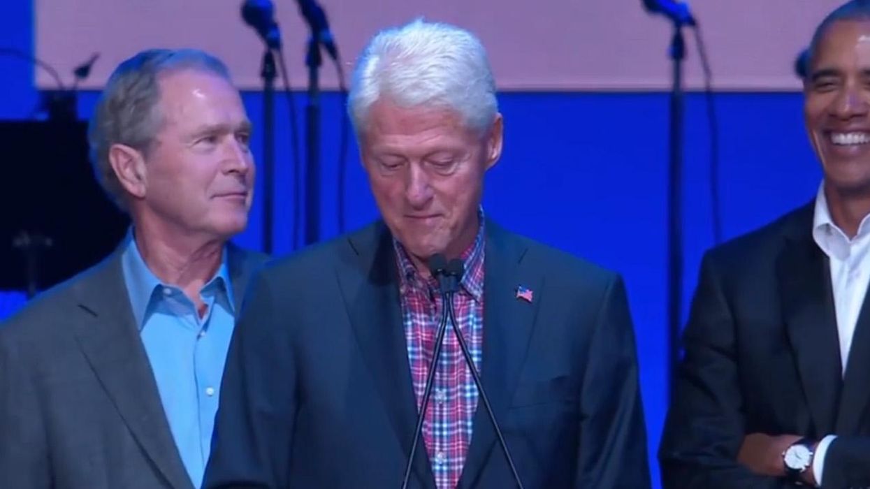The brilliant moment Bush and Obama got the giggles during Clinton's speech