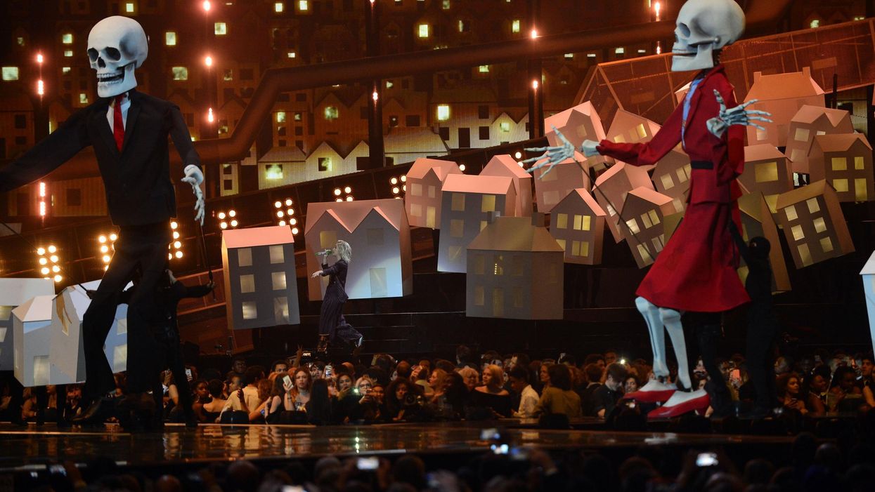 Katy Perry trolled Trump and May at the Brits and people thought it was amazing