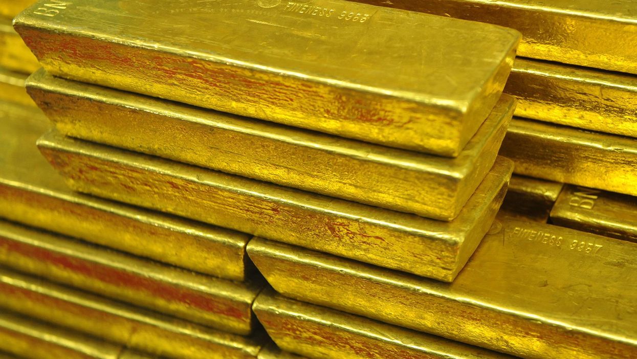 A treasure hunter found 3 tons of sunken gold — and can’t leave jail until he says where it is