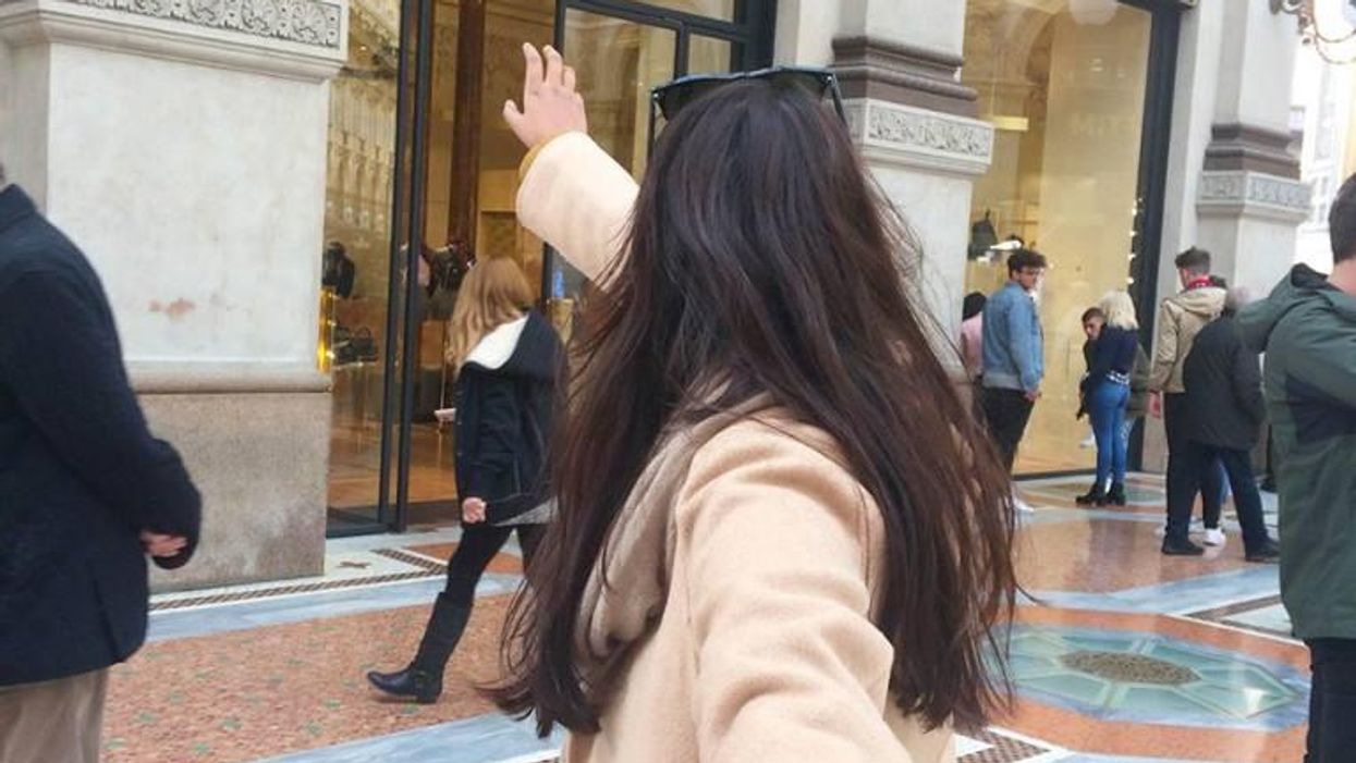 This couple parodied the 'follow me' photo series and it's brilliant