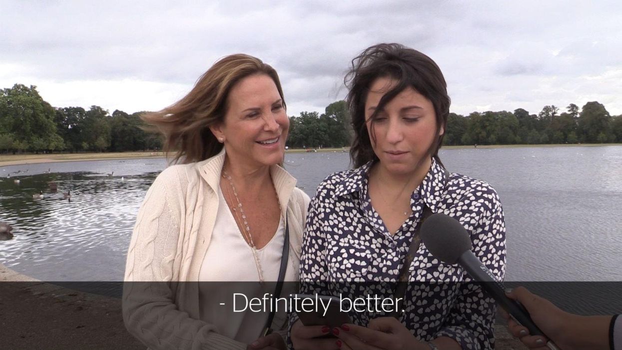 What happens when you show people an old iPhone and tell them it's an iPhone 7