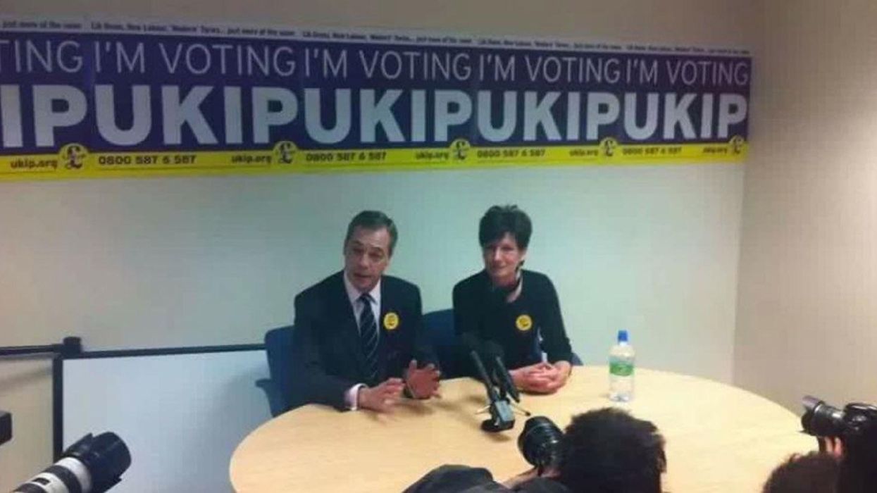 The awkward reason why this Farage picture is going viral