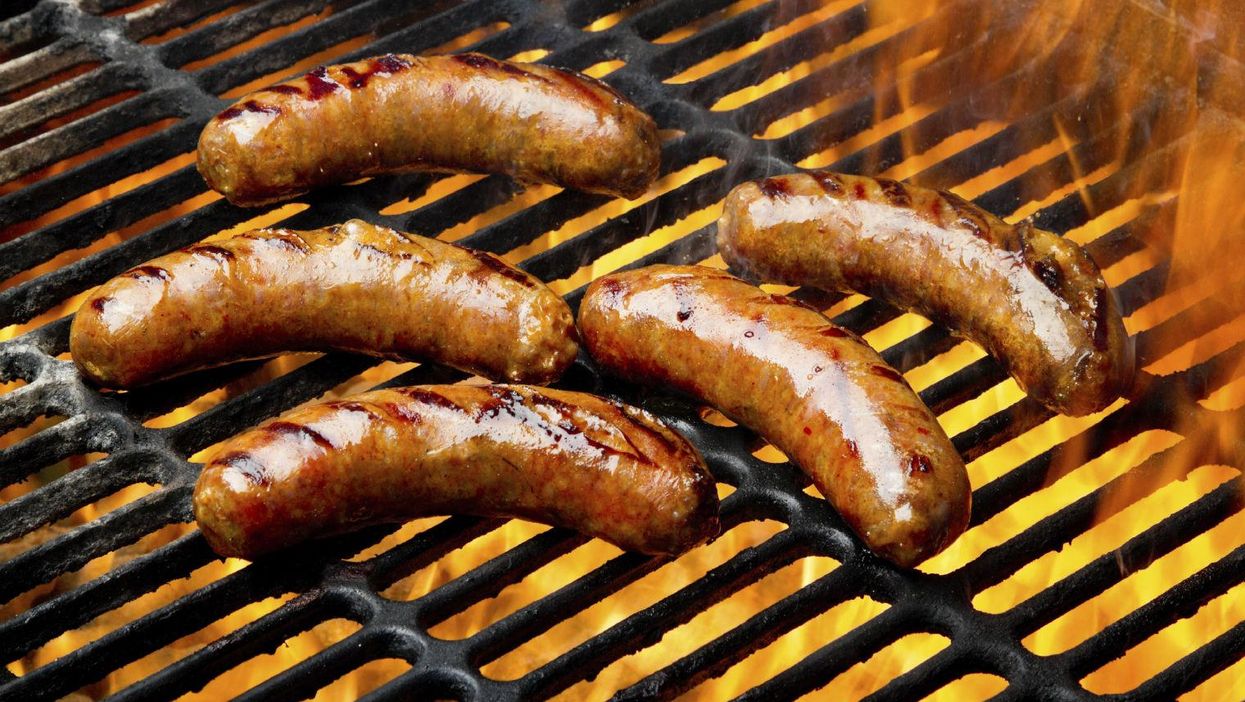 Vegan cafe attacked by right-wing extremists waving pork sausages