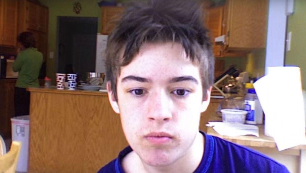This guy took a selfie every day for eight years and the results are amazing