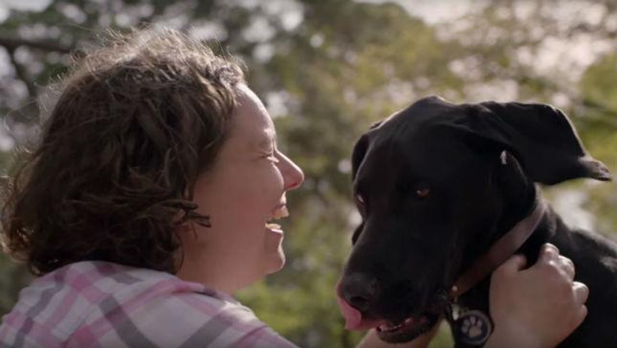 Is there actually any truth to this incredible video about dog and human heartbeats syncing?