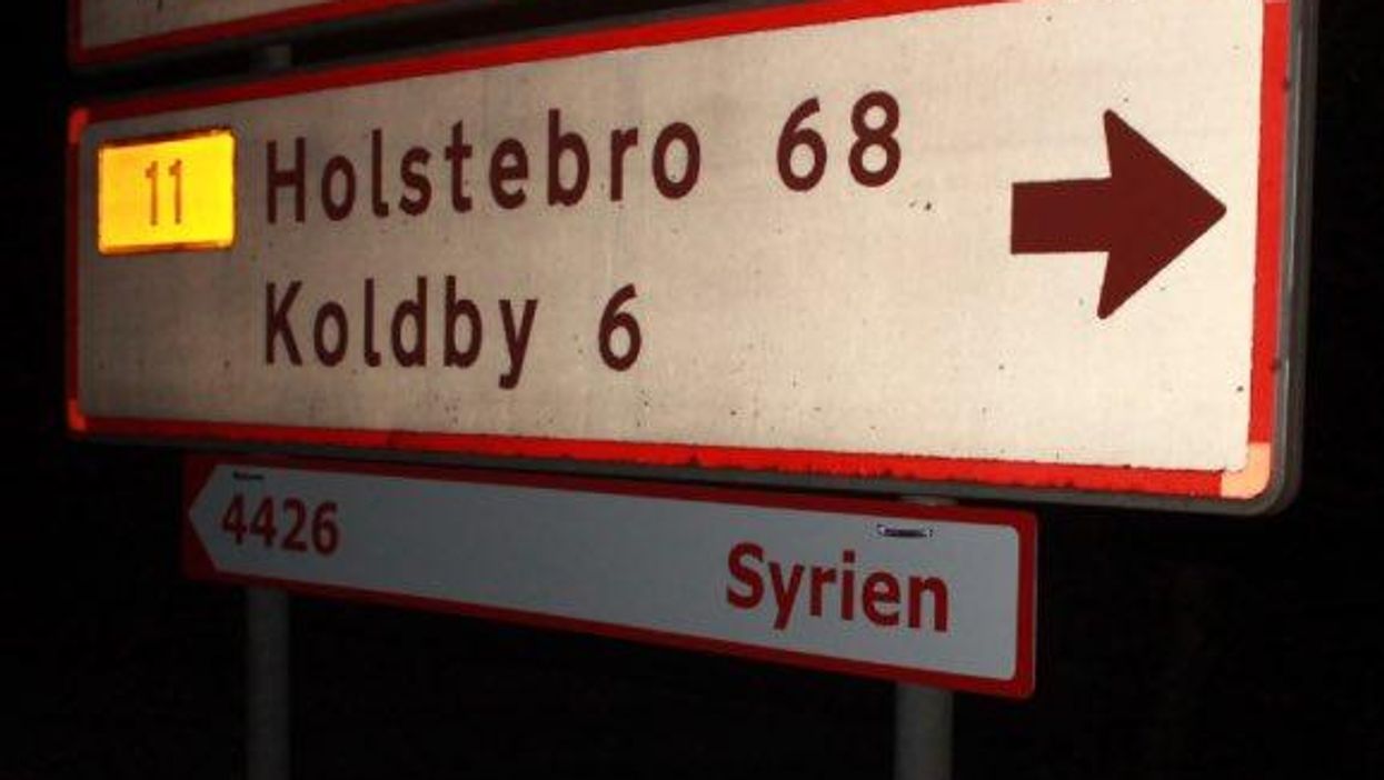 These anti-refugee road signs keep popping up in Denmark