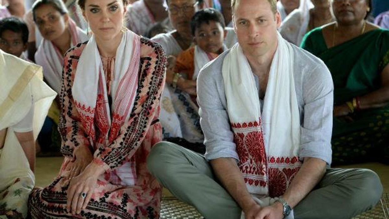 There's something worrying you may not have noticed about Prince William's hand in this handshake