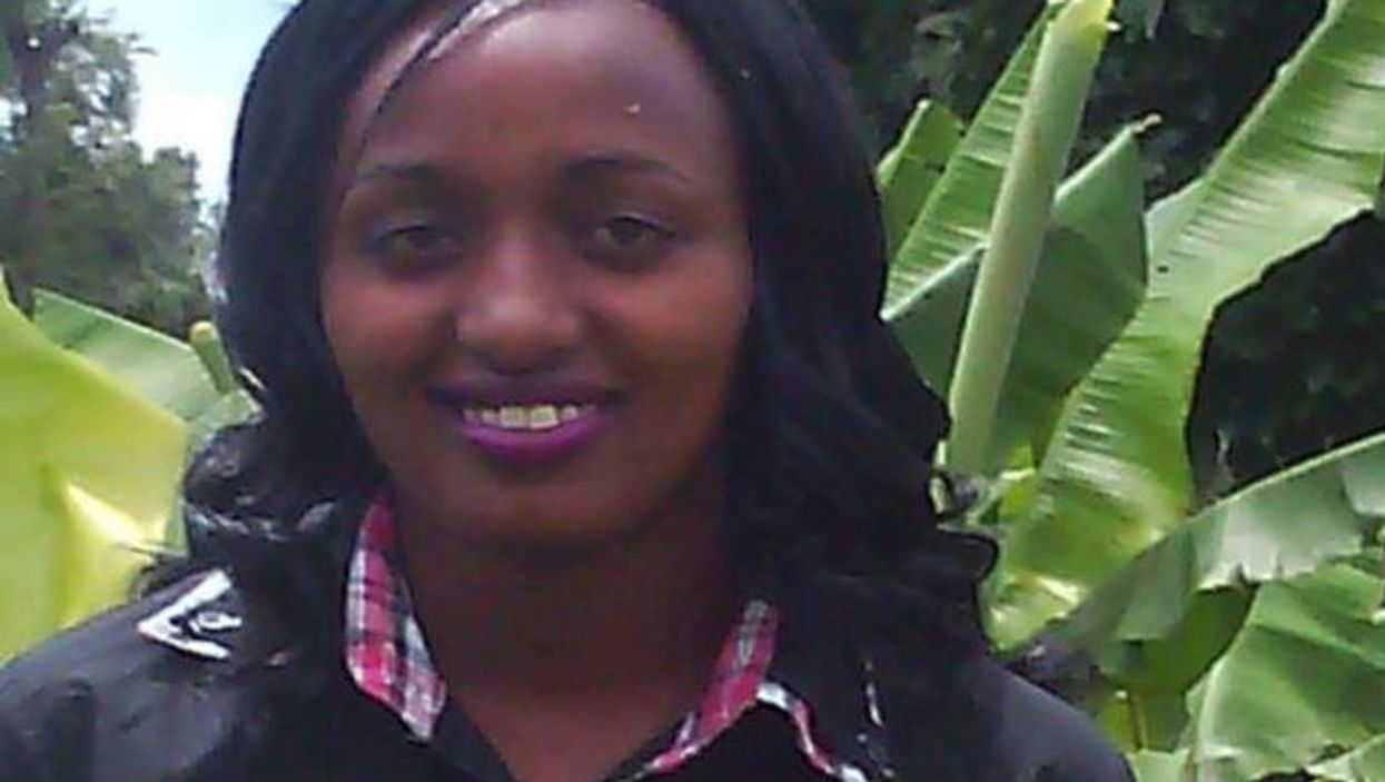 This woman edited herself into holiday photos and then got an amazing surprise