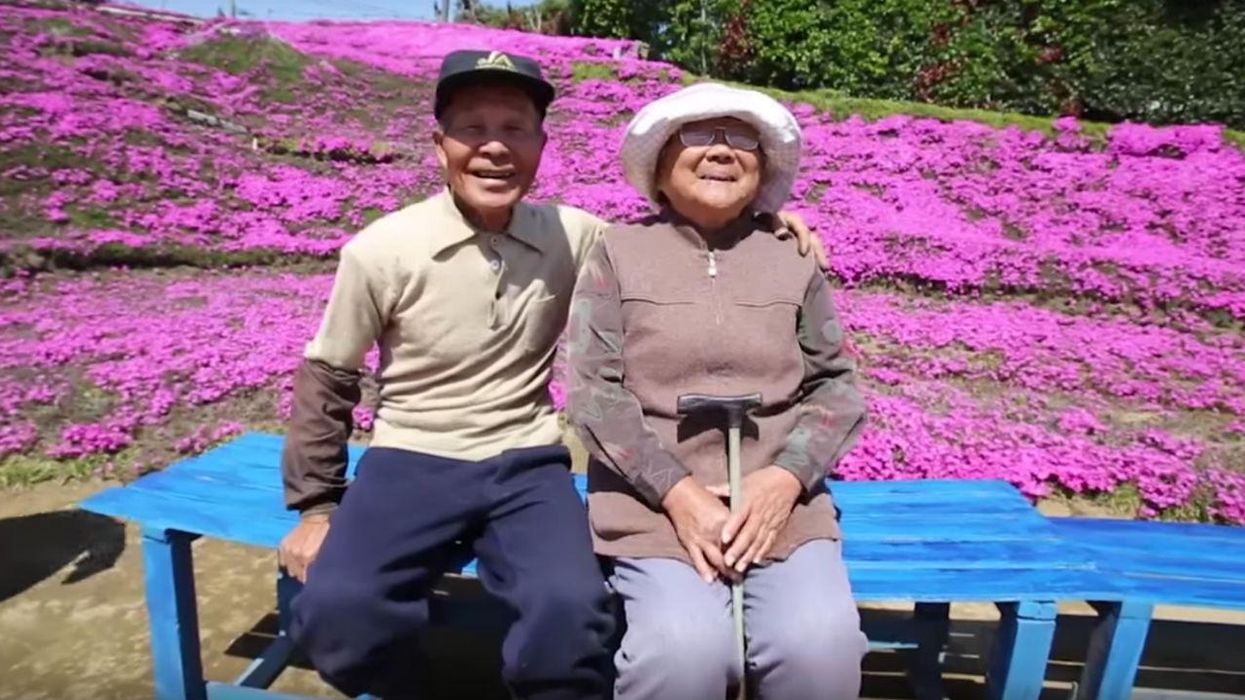 This man spent more than a decade creating a garden so his blind wife could smell its flowers