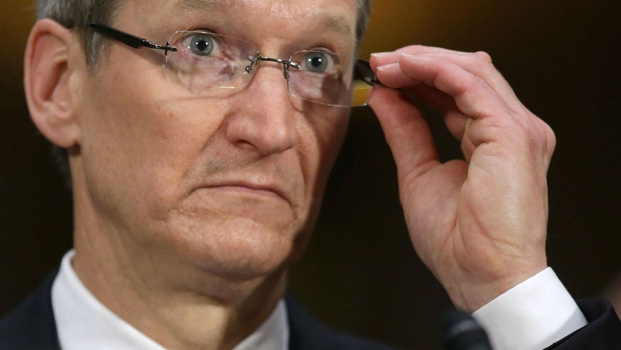 Tim Cook had to delete his photo of the Super Bowl after being