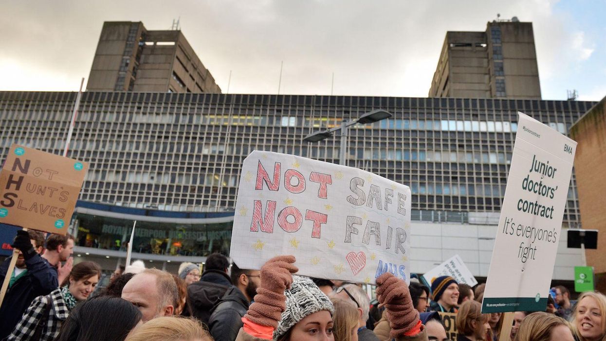 Nearly half of us blame the government for the junior doctors' strike