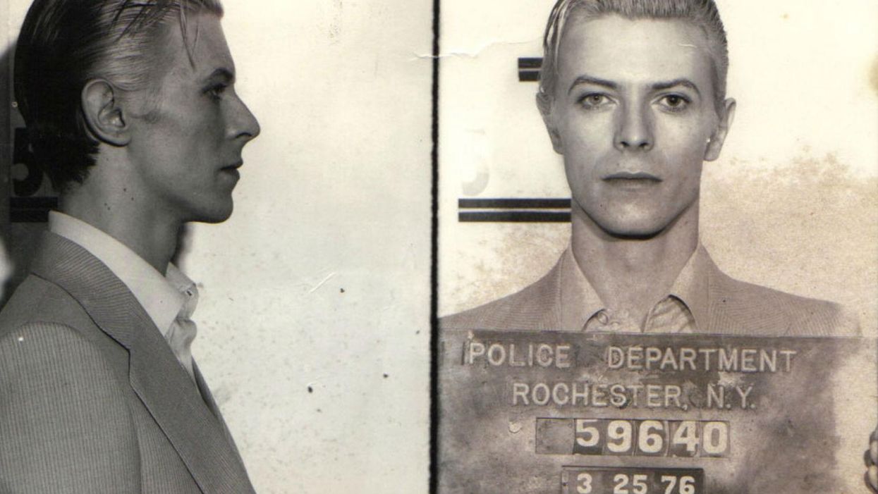 People are sharing this iconic David Bowie mugshot from the 70s