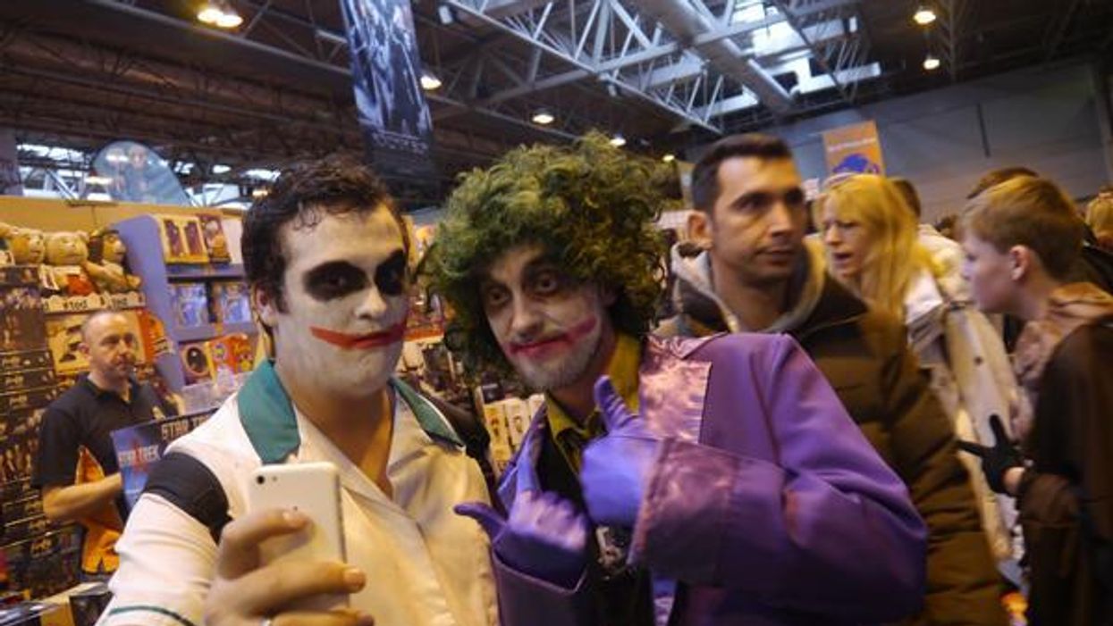 Jared Leto and Mark Ruffalo went to Comic Con with really weird masks on