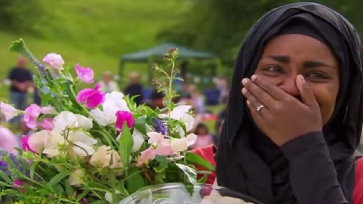 This Daily Mail article about Bake Off's Nadiya is not as vile as it seems