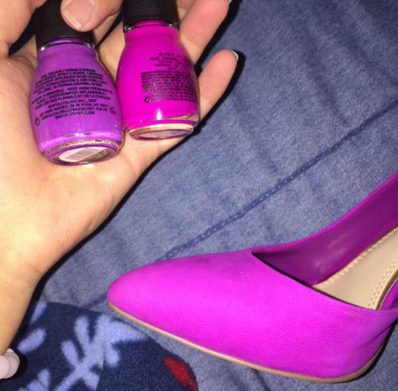 What colour is it?! We hate to break it to you but this shoe is the new  'the dress' | indy100 | indy100