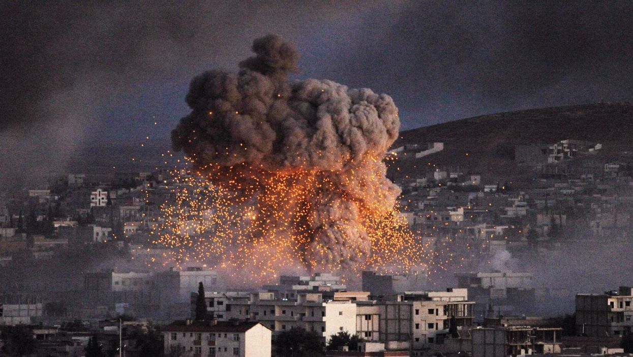Four charts that will tell you everything you need to know about the war with Isis, one year on