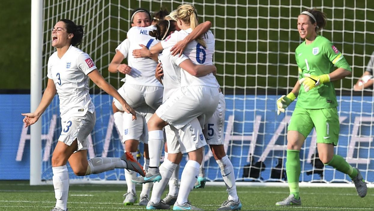 A British newspaper has actually published this incredibly sexist article on women's football