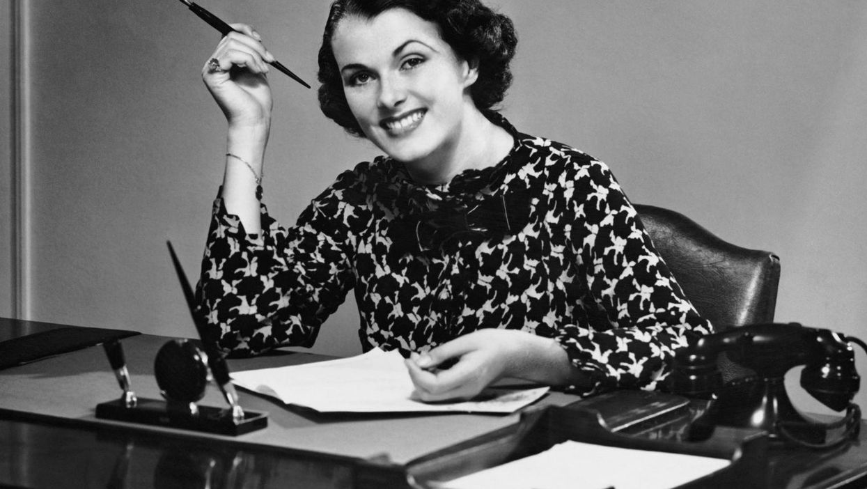 People in Britain reach the age of 'job contentment' at 32