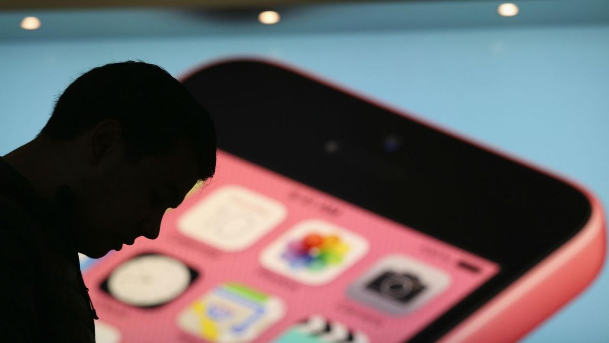 MPs splashed thousands on new Apple products just before an expenses deadline passed
