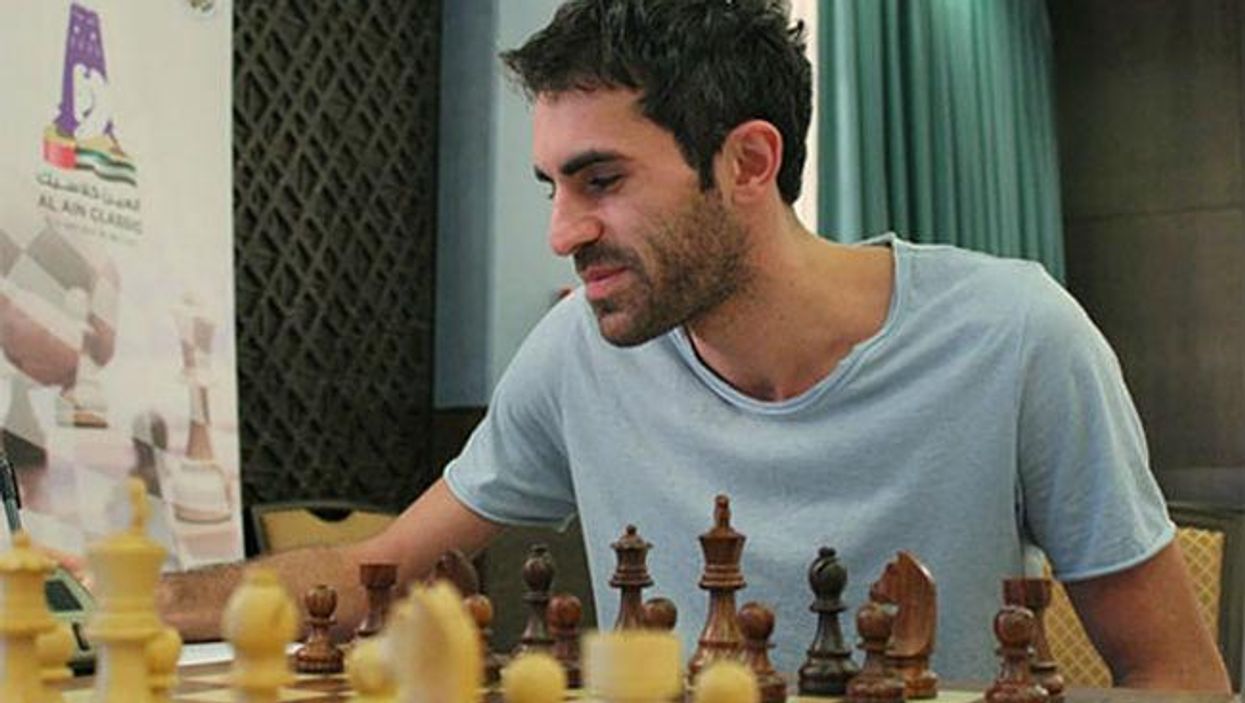 Meet the chess grandmaster who hid a smartphone in a toilet