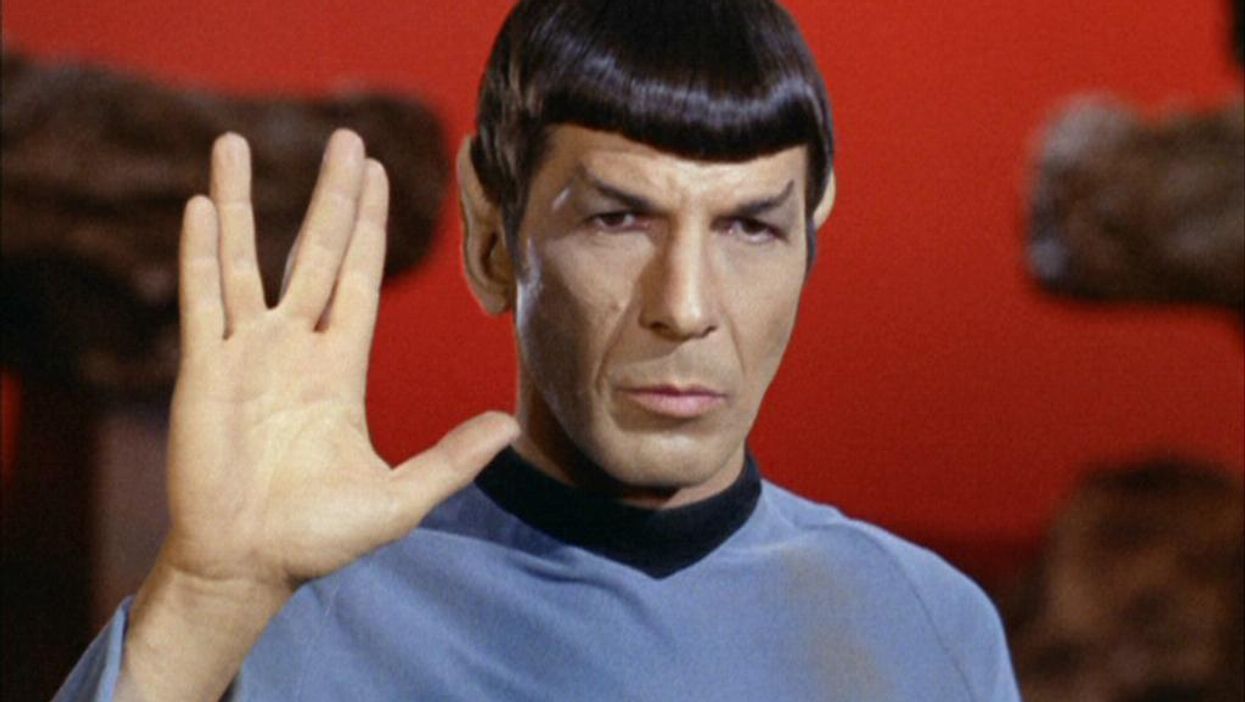 What you didn't know about Leonard Nimoy's Vulcan salute