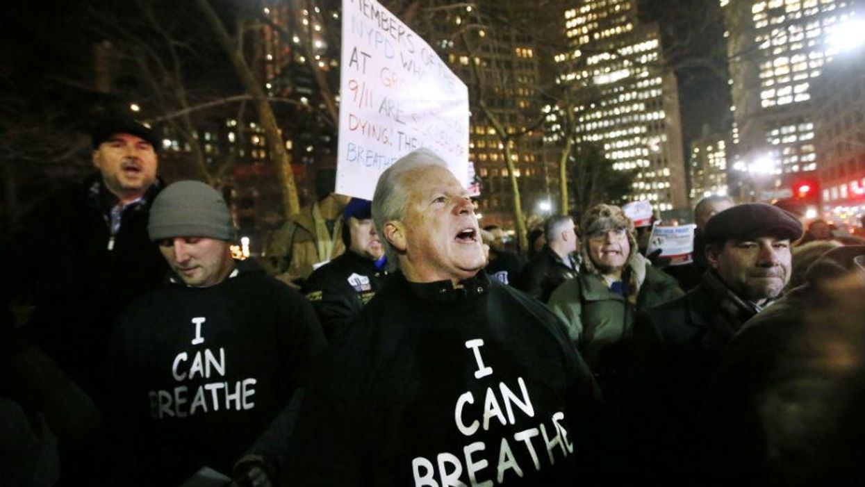 New York police supporters in most distasteful protest possible