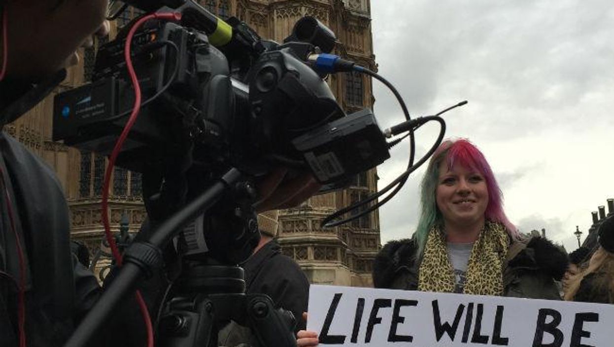 Journalists rejoice! The face-sitting porn protest is here