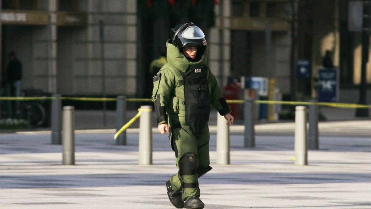 Sex toy shuts down courtroom in US, bomb squad called in