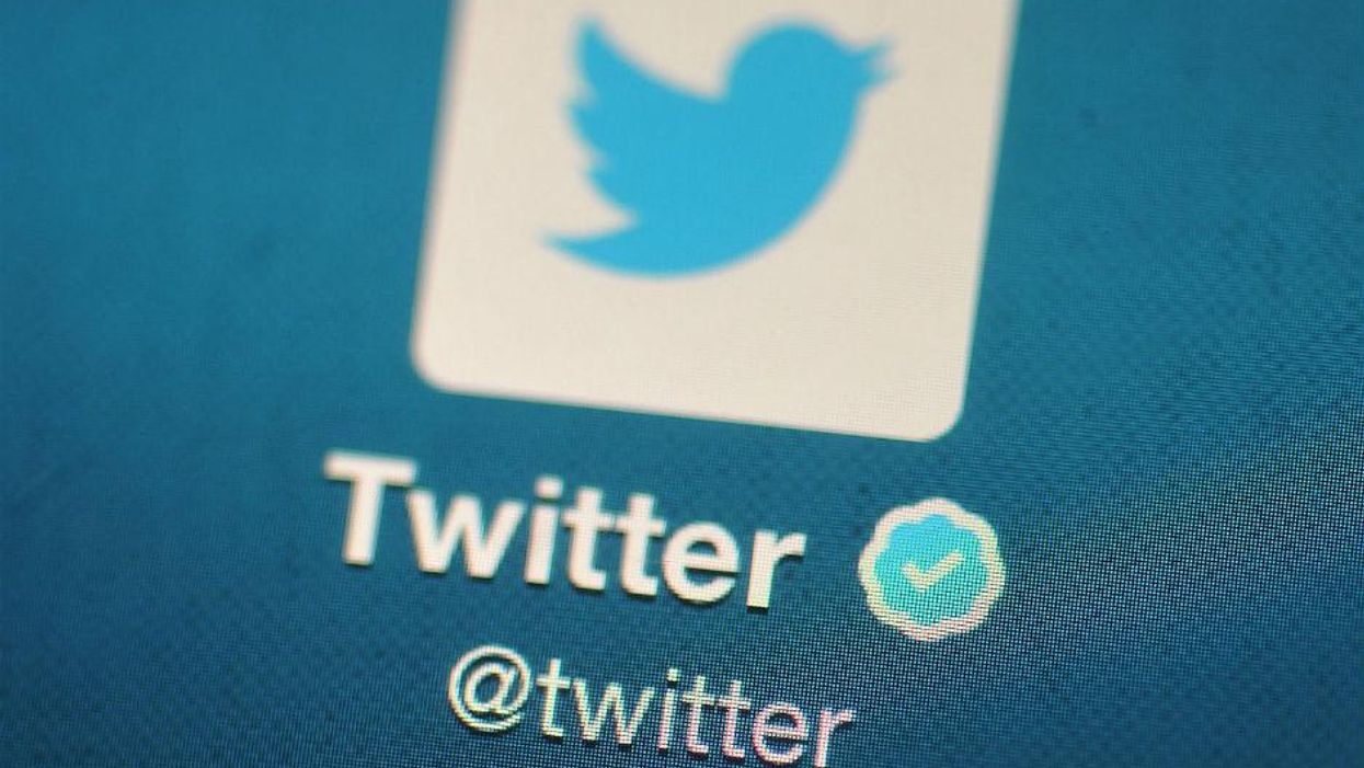 The simple form that allows women to report harassment on Twitter