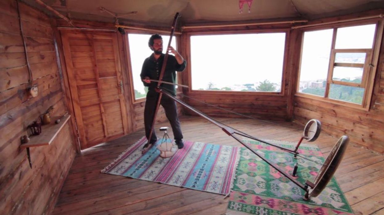 Someone invented a new acoustic instrument and it sounds unique