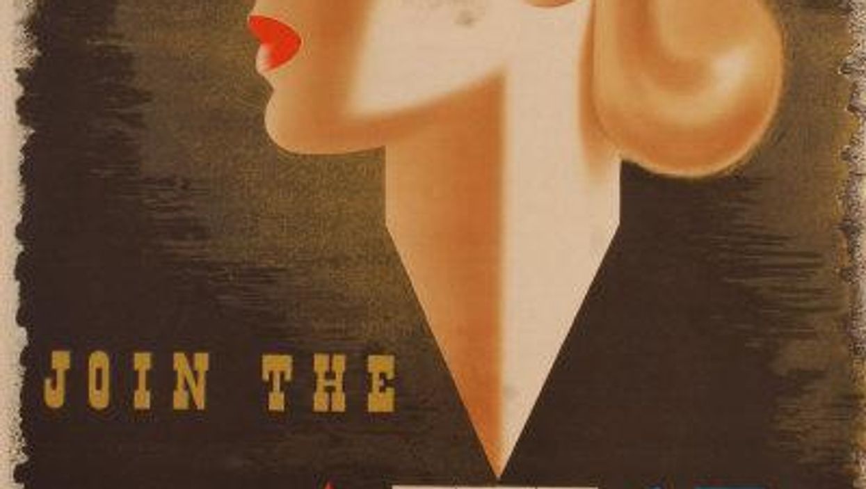The unseen war propaganda posters going up for sale this week