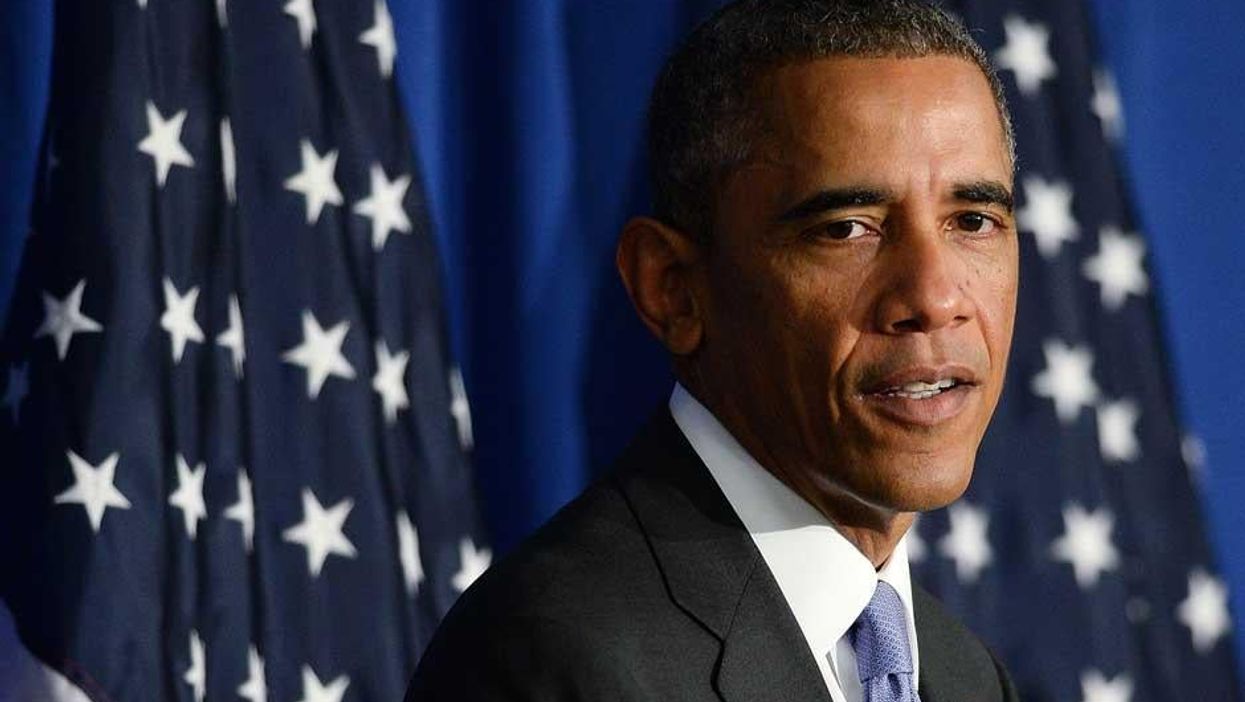 Awkward. Obama had his credit card rejected in New York