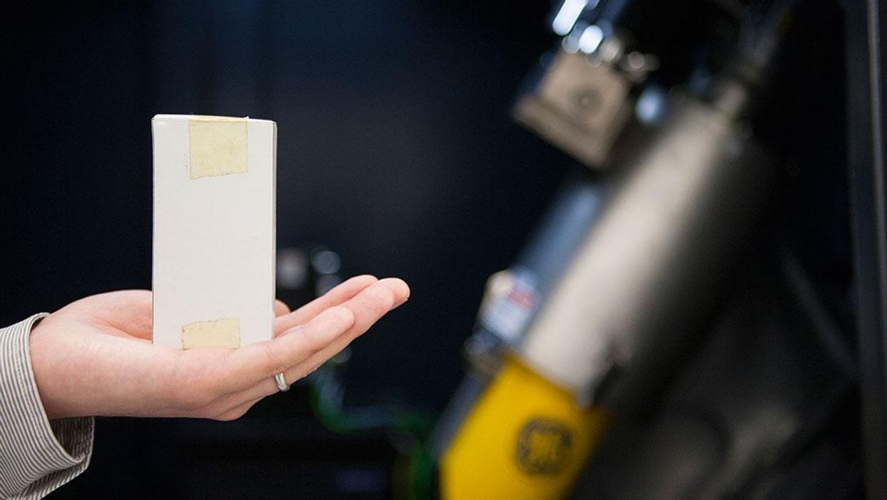 X-ray machine uncovers secret of mystery Star Wars box