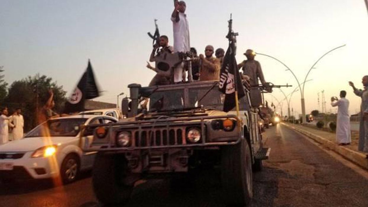 Isis militants murder Iraqi cameraman who refused to work for them