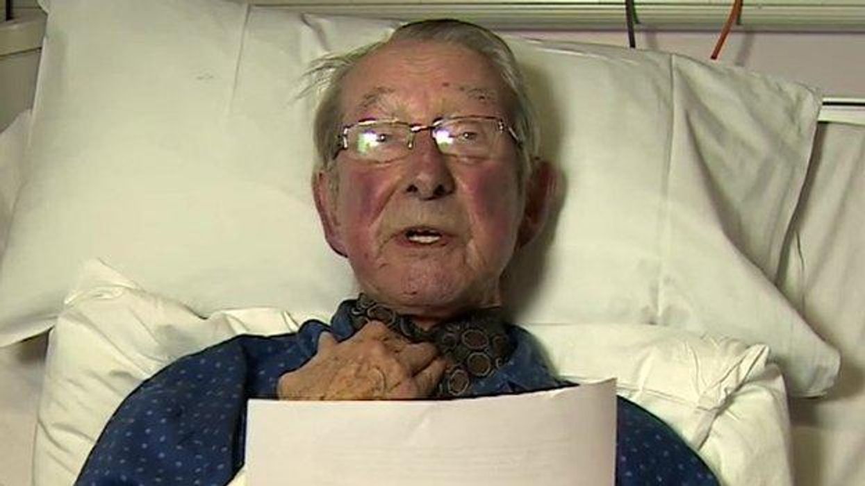 John Cantlie's father issues plea for his release from hospital bed