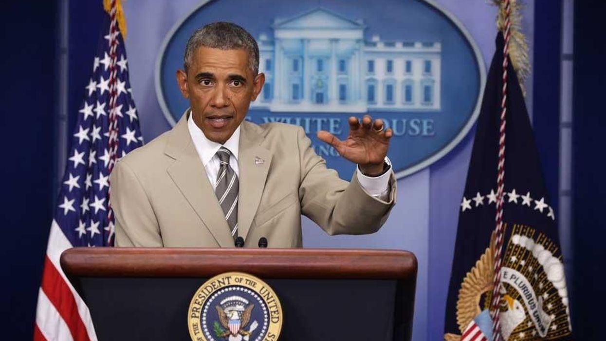 Obama says he has no Isis strategy yet, does have a dazzling suit