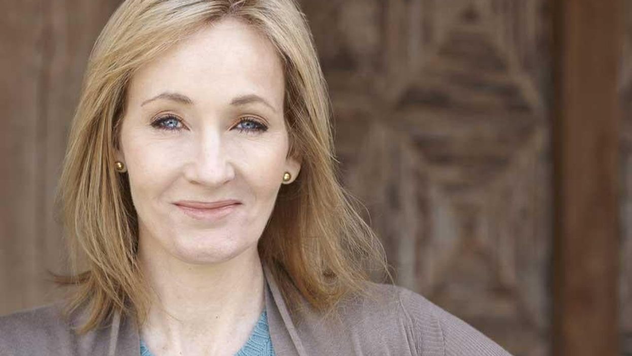 Even JK Rowling is writing Harry Potter fan fiction