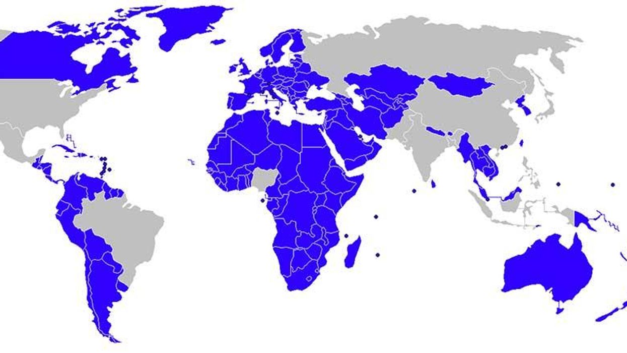 Countries with smaller populations than Shakira's likes on Facebook