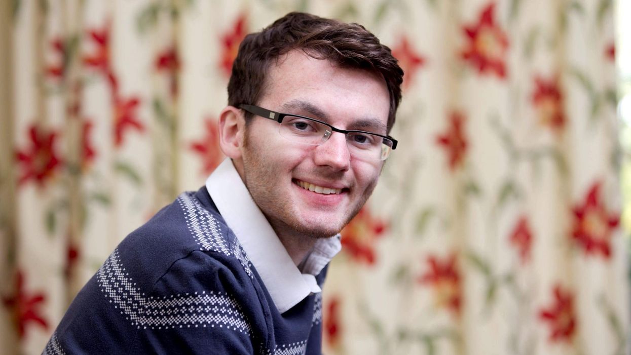 Stephen Sutton: Tributes to young man who raised £3m in three weeks