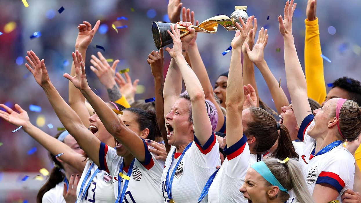 Crowd in stadium started chanting 'equal pay' after US women's soccer win - and it's perfect