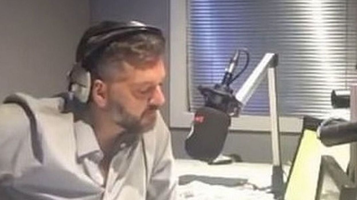 Radio presenter saves suicidal caller's life live on air