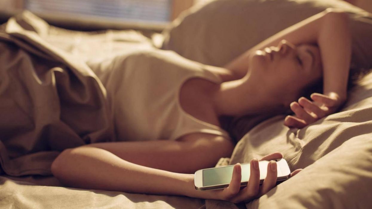 What to do when you wake up in the middle of the night and can't get back to sleep
