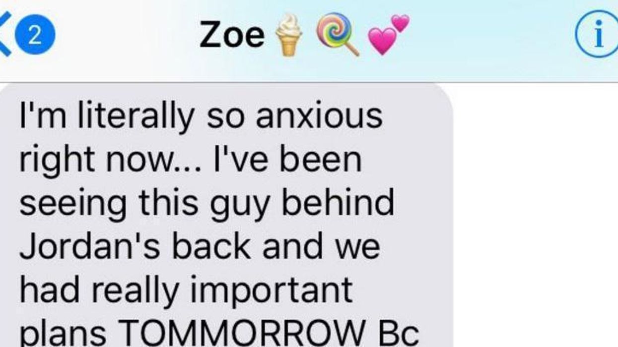 Two Signs Your Girlfriend Is Lying To You In A Text | Indy100 | Indy100