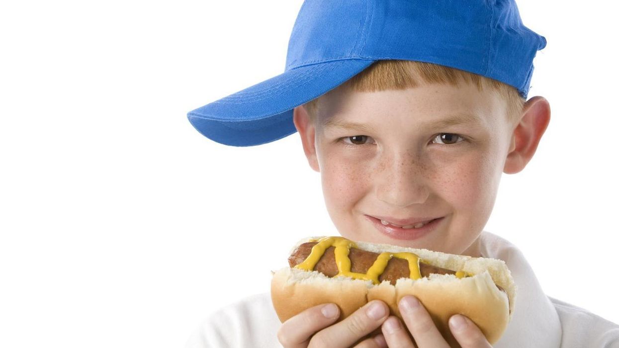 A hot dog stand had the most amazing sign for unruly children