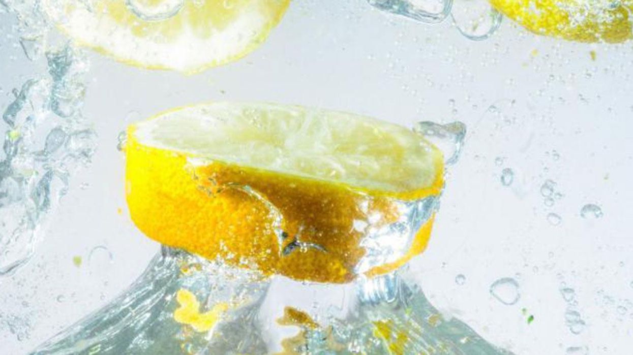 Why you should never ask for a slice of lemon or lime in your drink